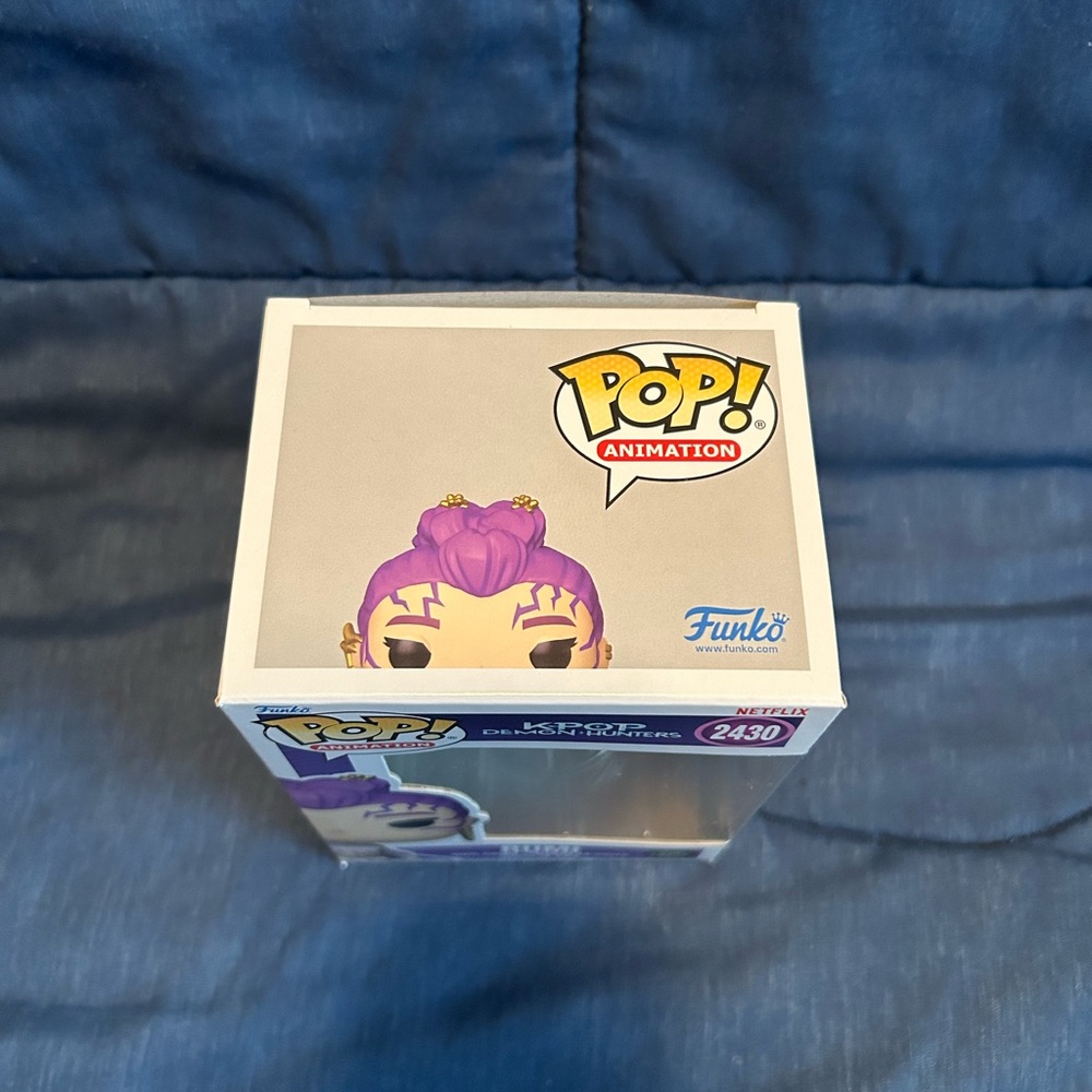 K-Pop Demon Hunters Rumi Glow CHASE Funko Pop - Picture 10 of 11